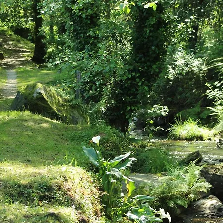 Otel O Val Do Naseiro