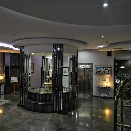 Hotel O Val Do Naseiro Viveiro