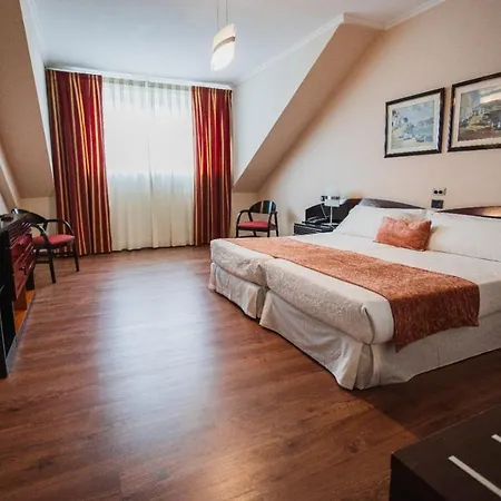 O Val Do Naseiro Hotel 4*