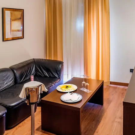 Hotel O Val Do Naseiro