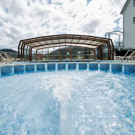 Hotel O Val Do Naseiro Viveiro