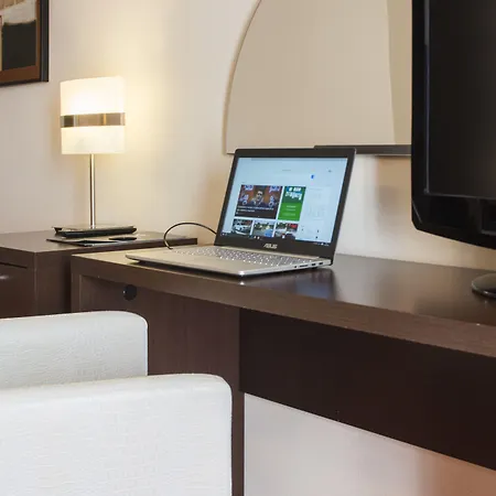 O Val Do Naseiro 4* Viveiro