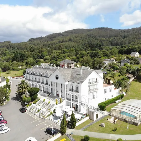 Hotel O Val Do Naseiro Viveiro