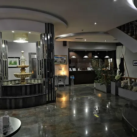 Otel O Val Do Naseiro Viveiro