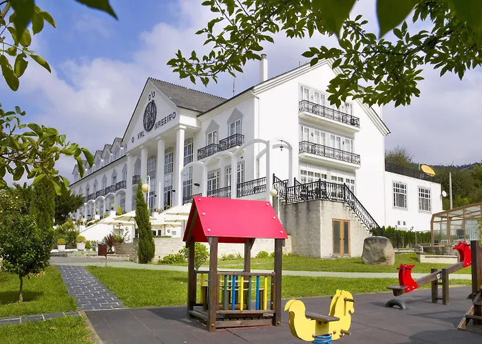 Otel O Val Do Naseiro 4*